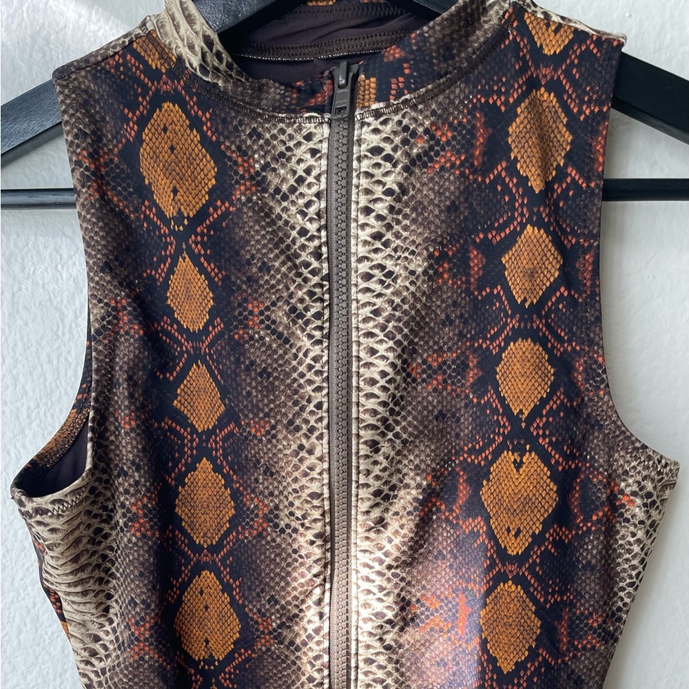 SKIMS Brown and Orange Snakeskin Bodysuit - Picture 3 of 5